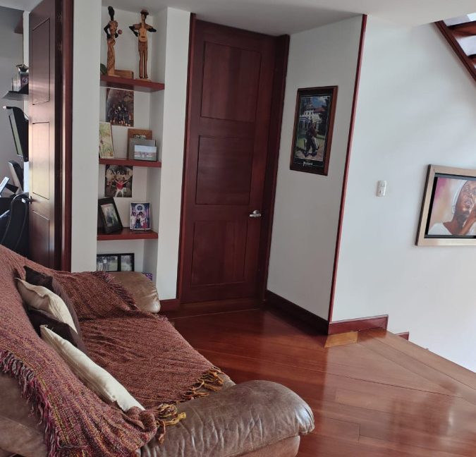 Casa esquinera Chía (22)