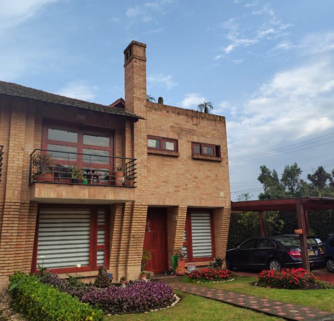 Casa esquinera Chía (5)